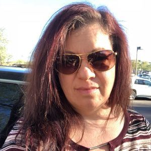 Meet your Posher, Stacy